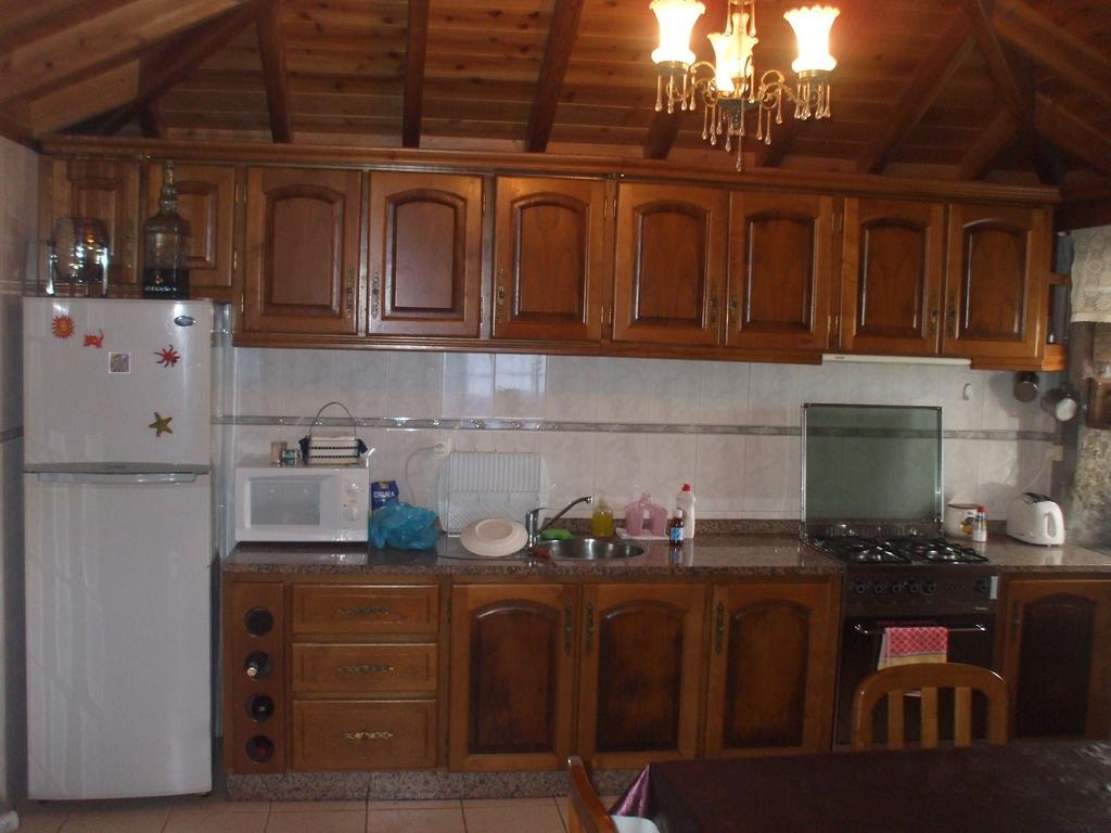 Adega Do Batista Villa Calheta  Bilik gambar